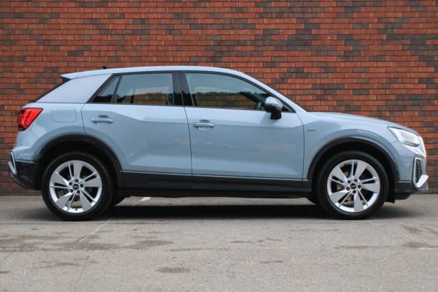 2022 Audi Q2 1.5 TFSI CoD 35 S line S Tronic Euro 6 (s/s) 5dr
