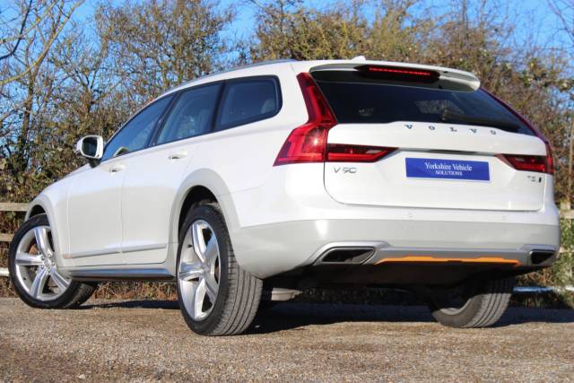 2018 Volvo V90 Cross Country 2.0 T5 Volvo Ocean Race Auto AWD Euro 6 (s/s) 5dr