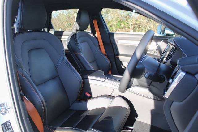 2018 Volvo V90 Cross Country 2.0 T5 Volvo Ocean Race Auto AWD Euro 6 (s/s) 5dr