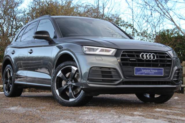 Audi Q5 2.0 TDI 40 Black Edition S Tronic quattro Euro 6 (s/s) 5dr Four Wheel Drive Diesel Grey