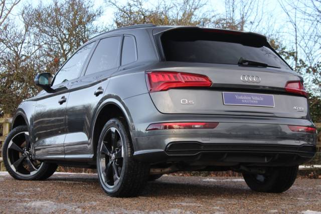 2019 Audi Q5 2.0 TDI 40 Black Edition S Tronic quattro Euro 6 (s/s) 5dr
