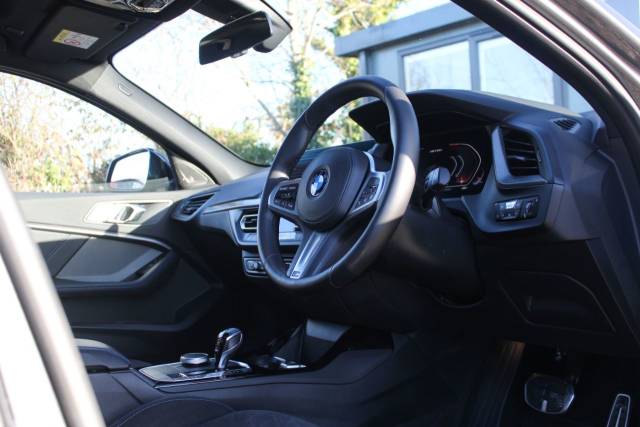2021 BMW 1 Series 2.0 M135i Auto xDrive Euro 6 (s/s) 5dr