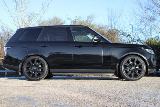 2018 Land Rover Range Rover 4.4 SD V8 Vogue Auto 4WD Euro 6 (s/s) 5dr