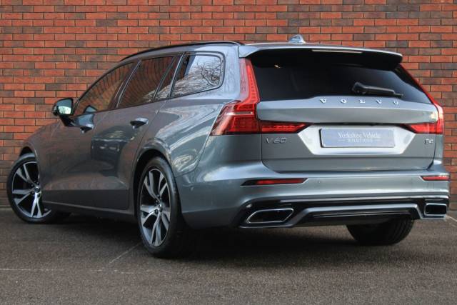 2021 Volvo V60 2.0 B4 MHEV R-Design Auto Euro 6 (s/s) 5dr