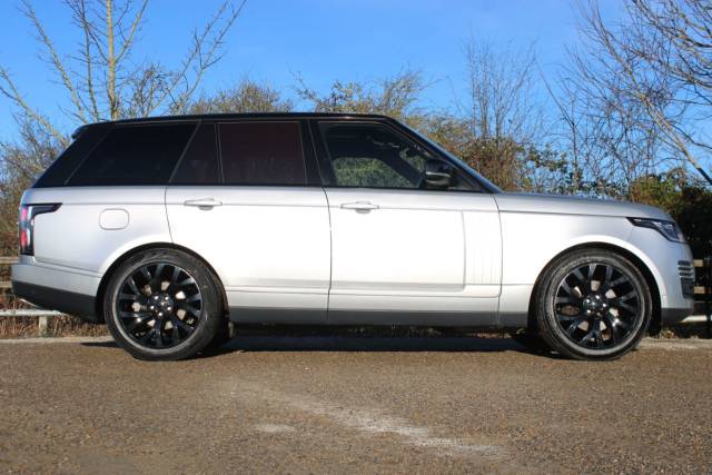 2019 Land Rover Range Rover 3.0 SDV6 Vogue SE 4dr Auto