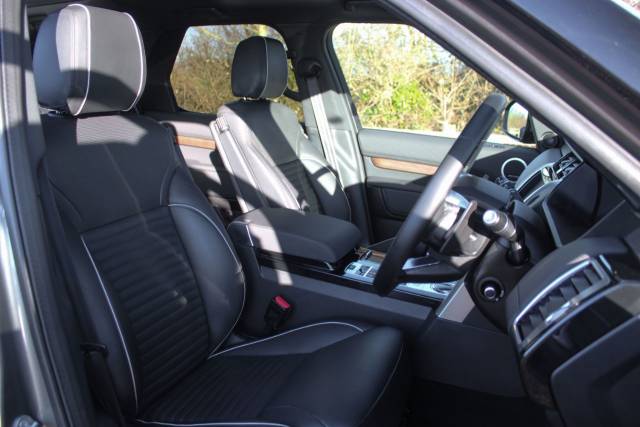 2018 Land Rover Discovery 3.0 TD V6 HSE Auto 4WD Euro 6 (s/s) 5dr