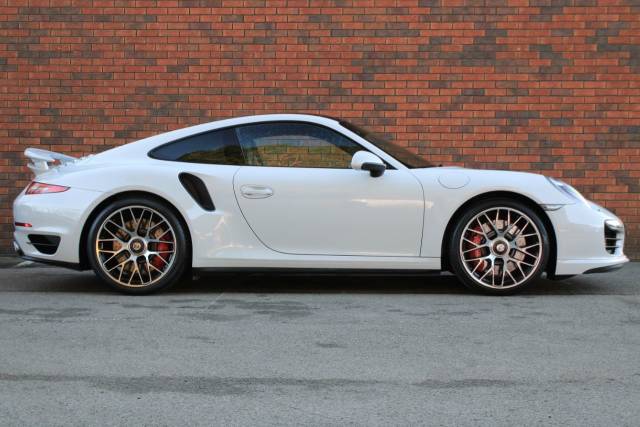 2015 Porsche 911 3.8T 991 Turbo PDK 4WD Euro 6 2dr