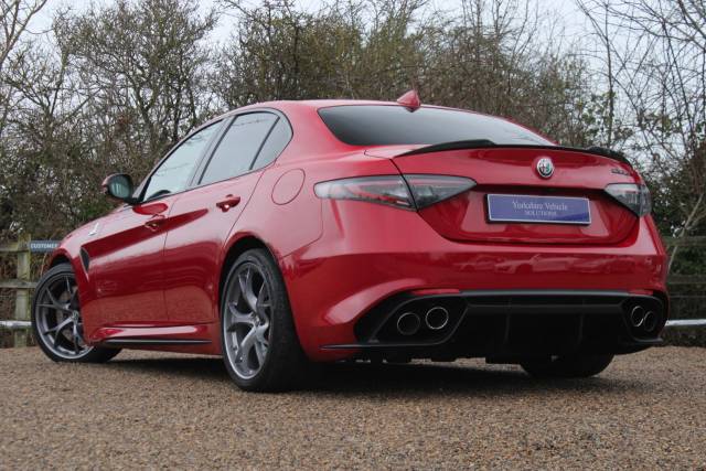 2020 Alfa Romeo Giulia 2.9 V6 Bi-Turbo Quadrifoglio Auto Euro 6 (s/s) 4dr
