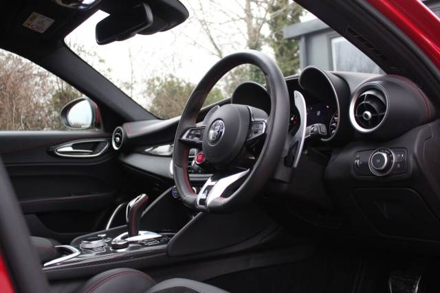 2020 Alfa Romeo Giulia 2.9 V6 Bi-Turbo Quadrifoglio Auto Euro 6 (s/s) 4dr