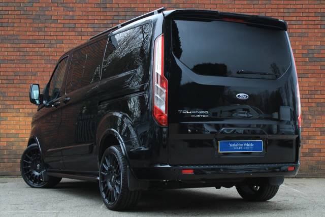 2021 Ford Tourneo Custom 2.0 320 EcoBlue Titanium Auto L1 Euro 6 (s/s) 5dr