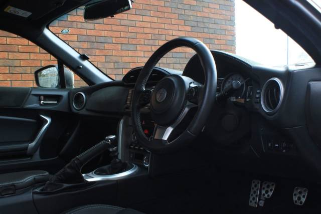 2017 Toyota Gt86 2.0 Boxer D-4S Pro Euro 6 2dr