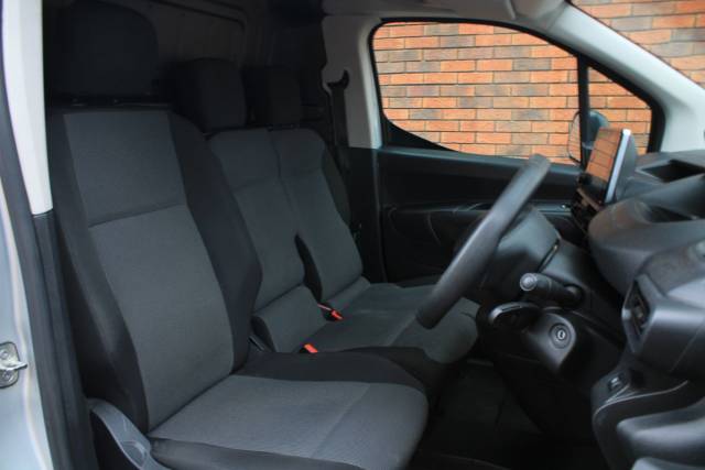 2021 Peugeot Partner 1.5 BlueHDi 950 Professional Long Panel Van LWB Euro 6 6dr