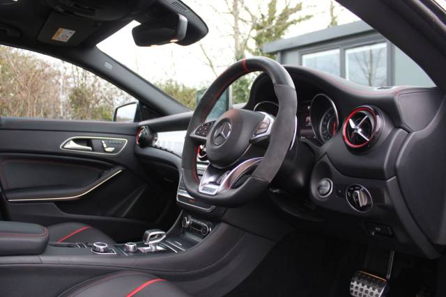 2018 Mercedes-Benz CLA 45 2.0 CLA45 AMG Shooting Brake SpdS DCT 4MATIC Euro 6 (s/s) 5dr