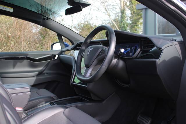 2018 Tesla Model X 75D Dual Motor Auto 4WDE 5dr