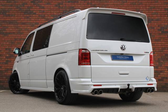 2019 Volkswagen Transporter 2.0 BiTDI T32 BlueMotion Tech Highline Crew Van DSG 4Motion LWB Euro 6 (s/s) 5dr