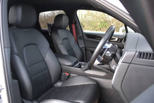 2019 Porsche Cayenne 2.9T V6 S TiptronicS 4WD Euro 6 (s/s) 5dr