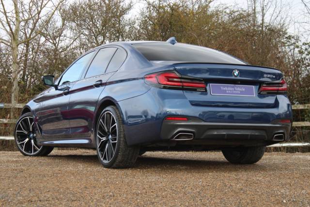 2021 BMW 5 Series 2.0 530e 12kWh M Sport Steptronic Euro 6 (s/s) 4dr