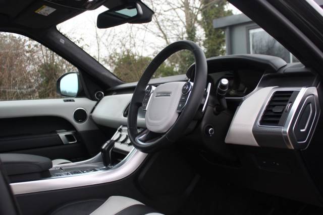 2016 Land Rover Range Rover Sport 5.0 V8 SVR Auto 4WD Euro 6 (s/s) 5dr