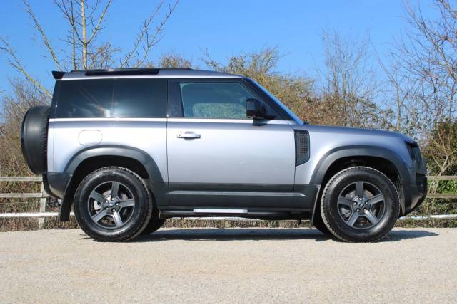 2021 Land Rover Defender 90 3.0 D200 MHEV S Auto 4WD Euro 6 (s/s) 3dr