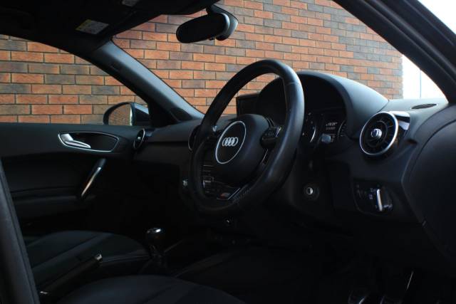 2017 Audi A1 1.4 TFSI S line Sportback Euro 6 (s/s) 5dr