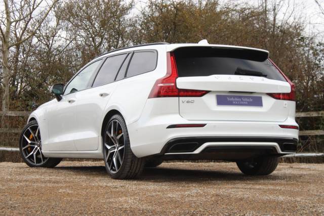 2020 Volvo V60 2.0h T8 Twin Engine 11.6kWh Polestar Engineered Auto AWD Euro 6 (s/s) 5dr