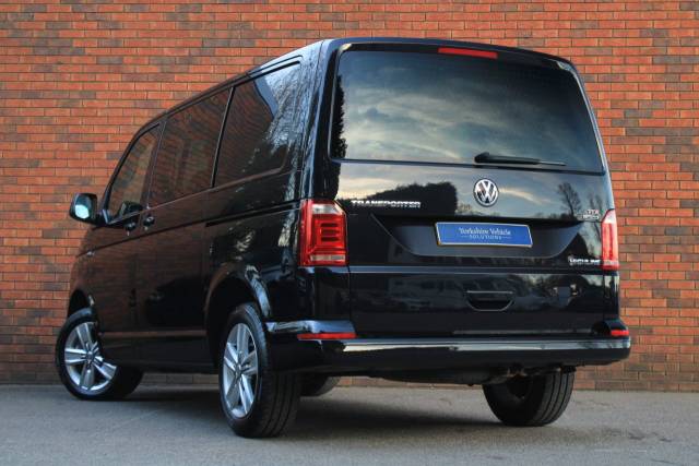 2018 Volkswagen Transporter 2.0 BiTDI T32 BlueMotion Tech Highline Crew Van 4Motion SWB Euro 6 (s/s) 5dr