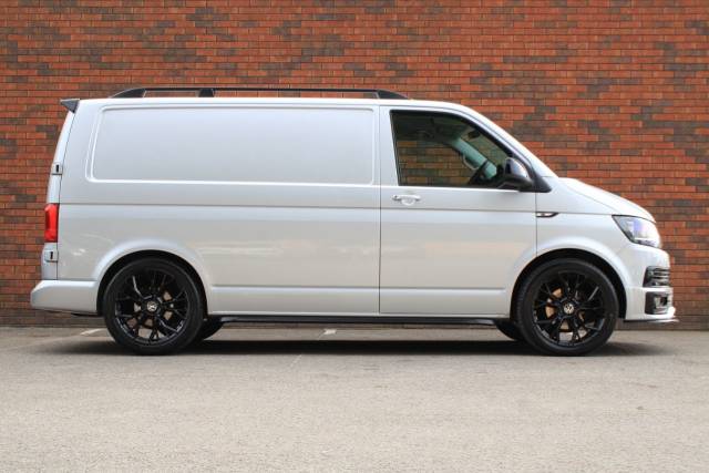 2019 Volkswagen Transporter 2.0 TDI T28 Highline FWD SWB Euro 6 (s/s) 5dr