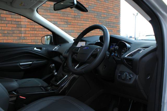2019 Ford Kuga 1.5T EcoBoost Titanium X Edition Euro 6 (s/s) 5dr
