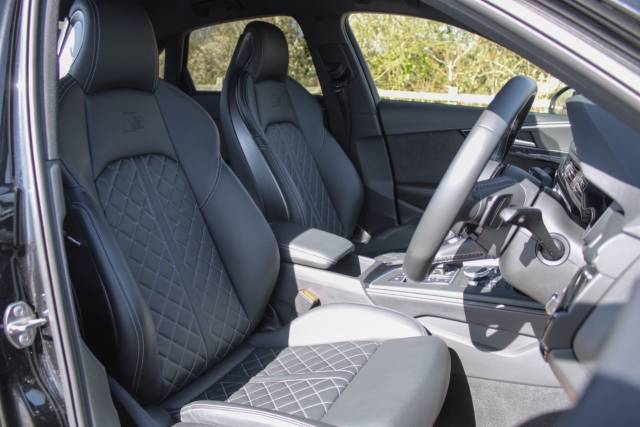 2017 Audi S4 3.0 TFSI V6 Tiptronic quattro Euro 6 (s/s) 4dr