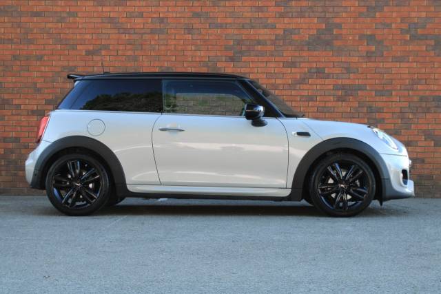 2019 Mini Hatchback 1.5 Cooper Sport Euro 6 (s/s) 3dr