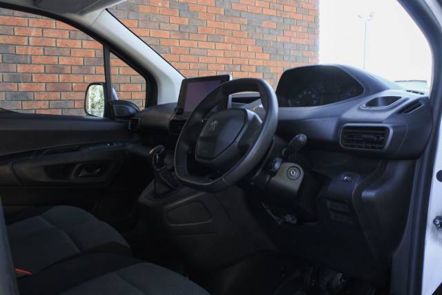 2021 Peugeot Partner 1.5 BlueHDi 950 Professional Long Panel Van LWB Euro 6 6dr