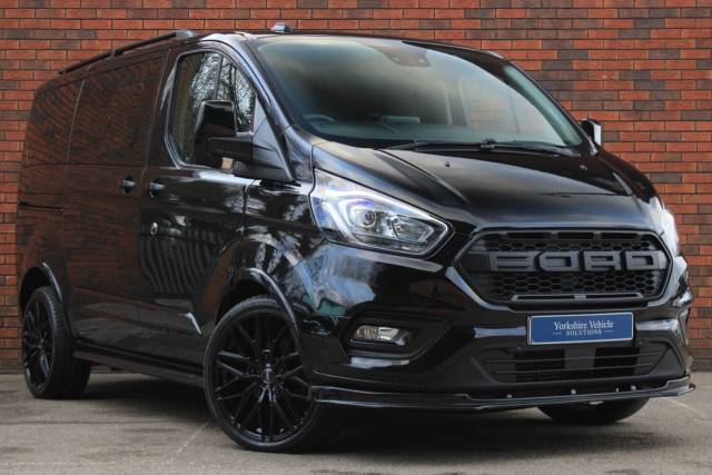 Ford Tourneo Custom 2.0 EcoBlue 130ps L/R 8 Seater Titanium Auto Combi Van Diesel Black