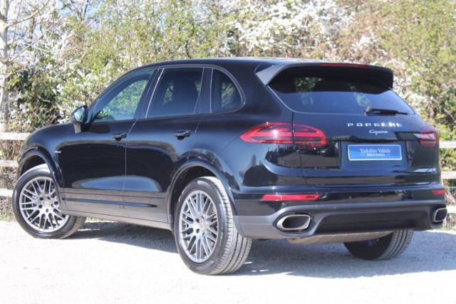2017 Porsche Cayenne 3.0 TD V6 Platinum Edition Diesel Tiptronic S
