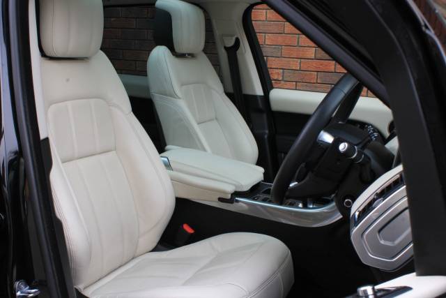 2021 Land Rover Range Rover Sport 3.0 D250 HSE 5dr Auto