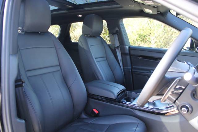 2024 Land Rover Range Rover Evoque 1.5 P300e 11.9kWh Dynamic HSE Auto 4WD