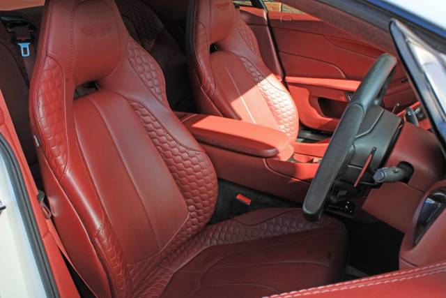 2013 Aston Martin Vanquish 5.9 V12 2+2 2dr Touchtronic Auto