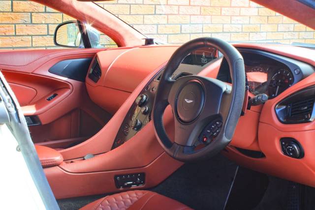 2013 Aston Martin Vanquish 5.9 V12 2+2 2dr Touchtronic Auto