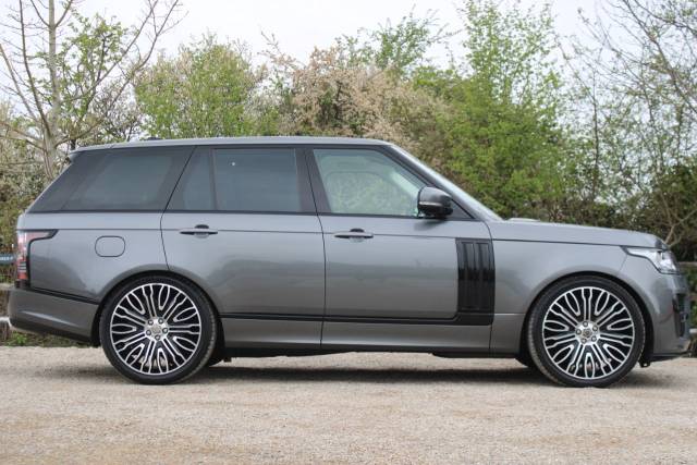 2017 Land Rover Range Rover 3.0 TDV6 Vogue 4dr Auto