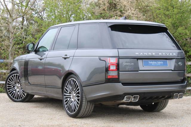 2017 Land Rover Range Rover 3.0 TDV6 Vogue 4dr Auto