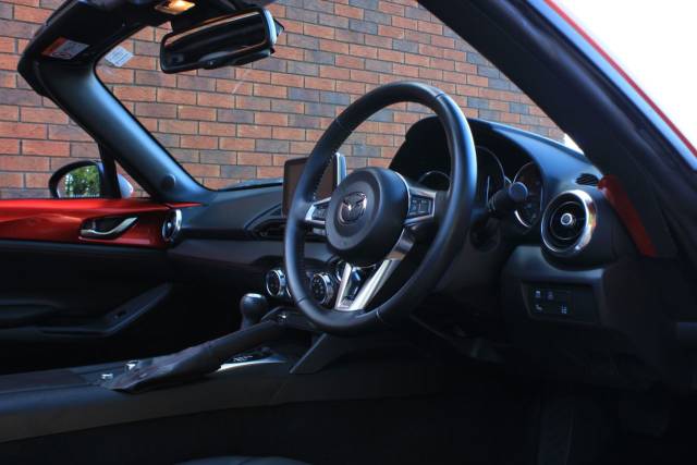 2017 Mazda MX-5 RF 2.0 SKYACTIV-G Sport Nav Auto Euro 6 2dr
