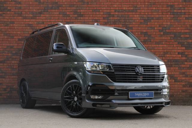 Volkswagen Transporter 2.0 TDI T32 Highline Crew Van FWD SWB Euro 6 (s/s) 5dr Van Diesel Grey