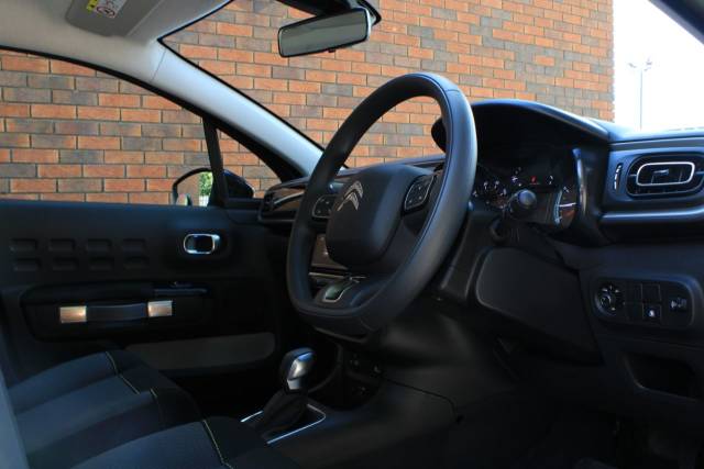 2022 Citroen C3 1.2 PureTech Shine EAT6 Euro 6 (s/s) 5dr