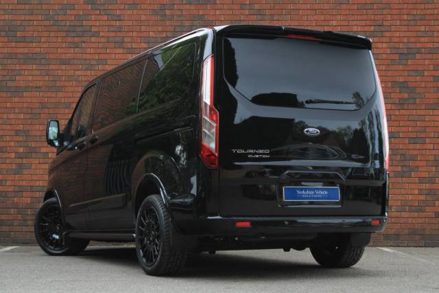 2021 Ford Tourneo Custom 2.0 320 EcoBlue Titanium Auto L1 Euro 6 (s/s) 5dr