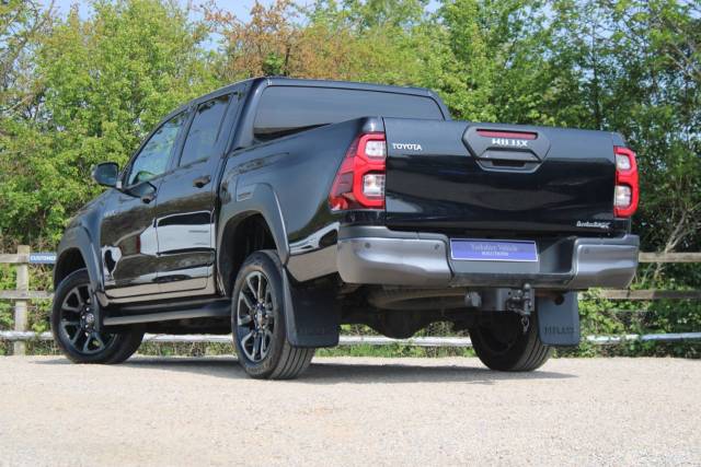 2021 Toyota Hilux 2.8 D-4D Invincible X 4WD Euro 6 (s/s) 4dr