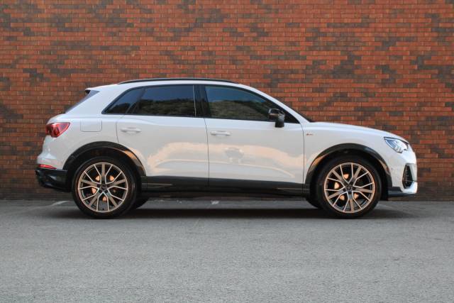 2019 Audi Q3 1.5 TFSI CoD 35 Vorsprung S Tronic Euro 6 (s/s) 5dr