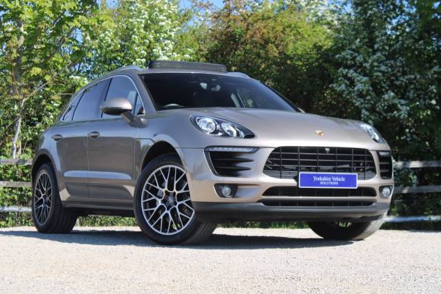 Porsche Macan 3.0 TD V6 S PDK 4WD Euro 6 (s/s) 5dr Four Wheel Drive Diesel Beige