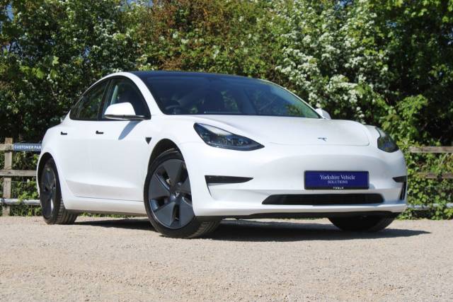 Tesla Model 3 0.0 Standard Range Plus Auto RWD 4dr Saloon Electric White