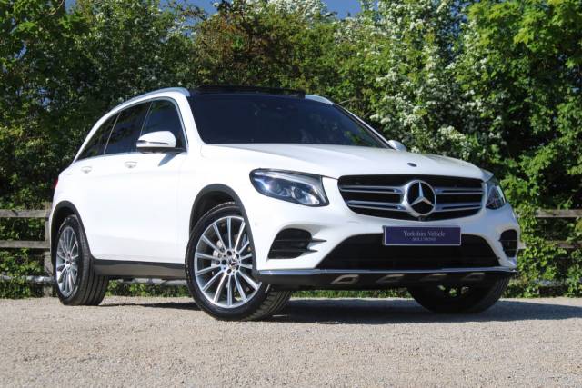 Mercedes-Benz GLC 2.0 GLC250 AMG Line (Premium) G-Tronic+ 4MATIC Euro 6 (s/s) 5dr Four Wheel Drive Petrol White