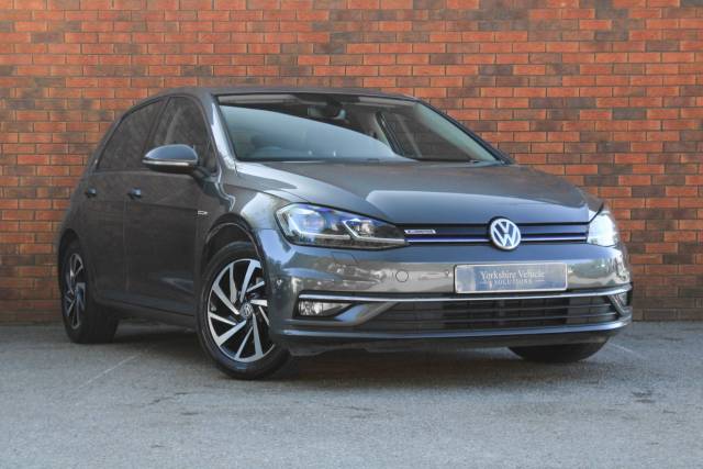 Volkswagen Golf 1.5 TSI EVO Match Edition Euro 6 (s/s) 5dr Hatchback Petrol Grey