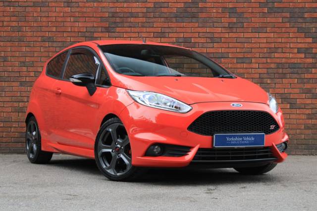 Ford Fiesta 1.6T EcoBoost ST-3 Euro 6 3dr Hatchback Petrol Orange